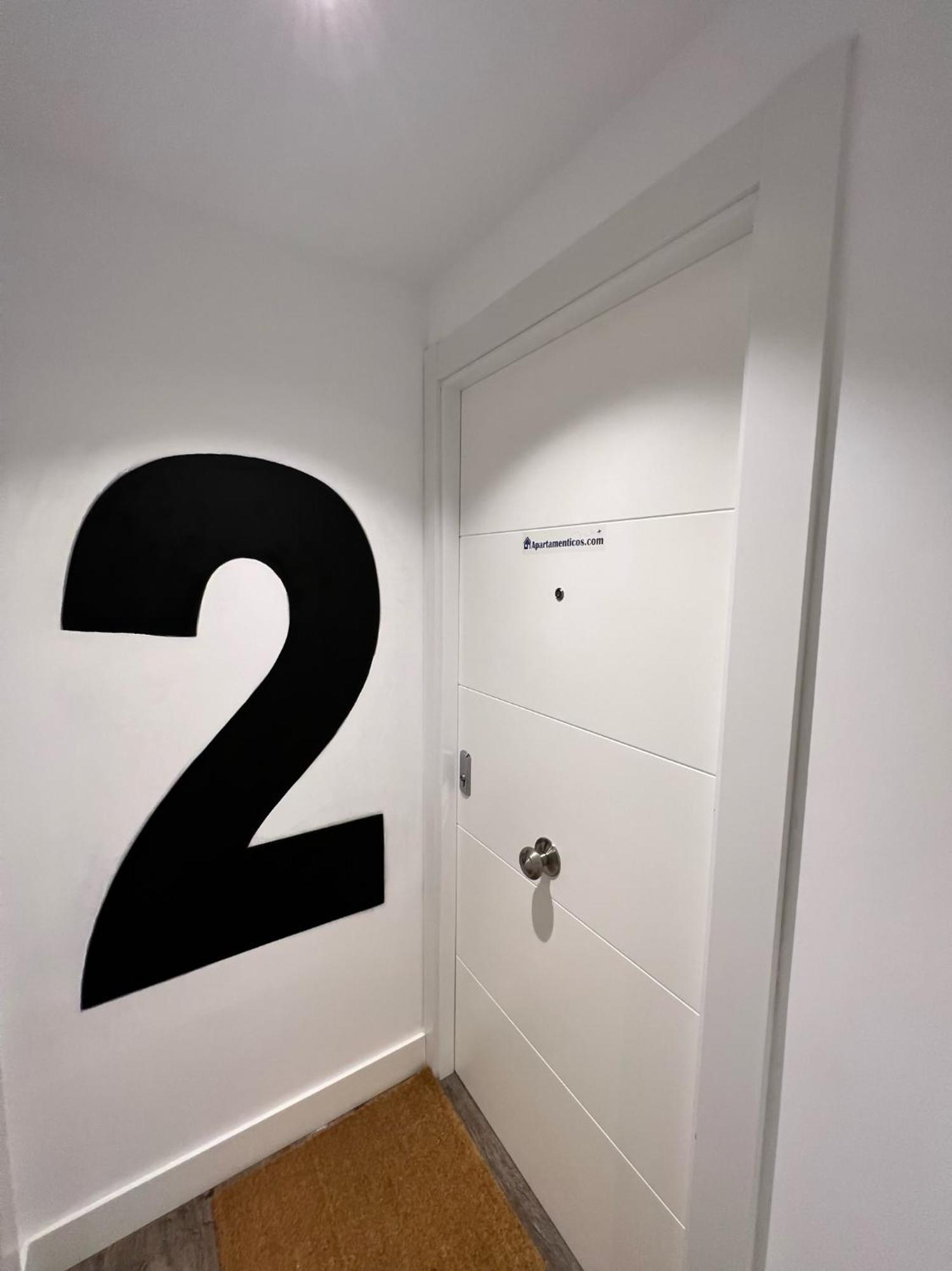 Apartamenticos El Tubo I Zaragoza Exterior photo